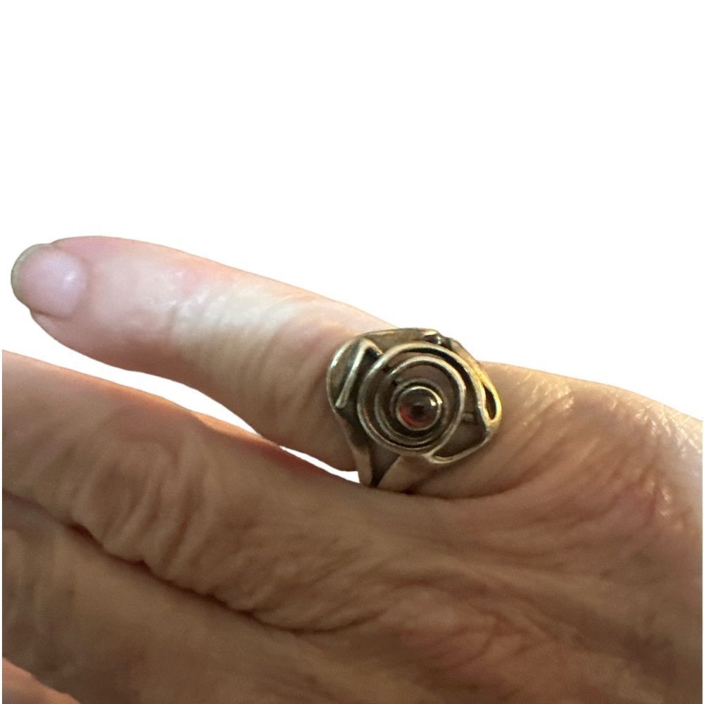 .925 sterling silver with Amber stone